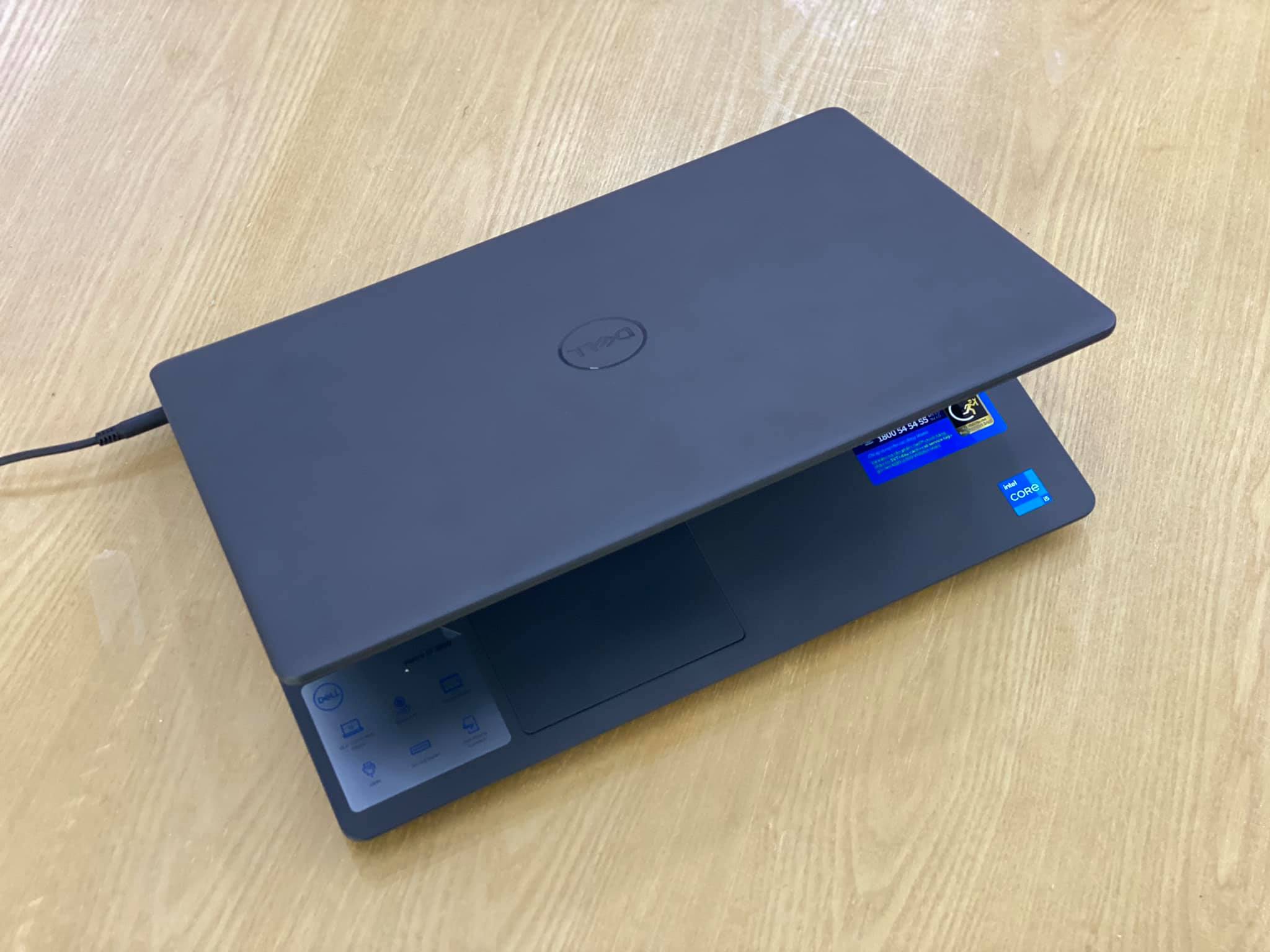Laptop Dell Vostro 3500-1.jpeg